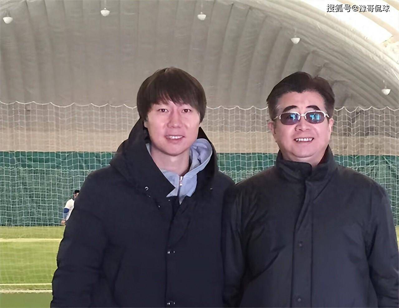 目前市面上特色厅投入成本价格高昂,收回成本需要一定的时间,而对于已经进行激光升级的客户来说,有了ALPD®激光高亮版,升级成为ALPD®激光高亮厅仅需两部:影院优中选精，引领品质观影影院再向迪士尼开炮影院阵地：娱乐场景下，充分调动观众参与情绪的互动体验空间